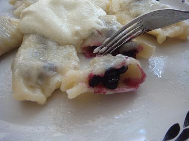 Pierogi z jagodami